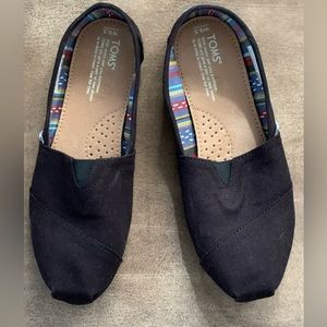 Toms Black Alpargata Canvas Slipons